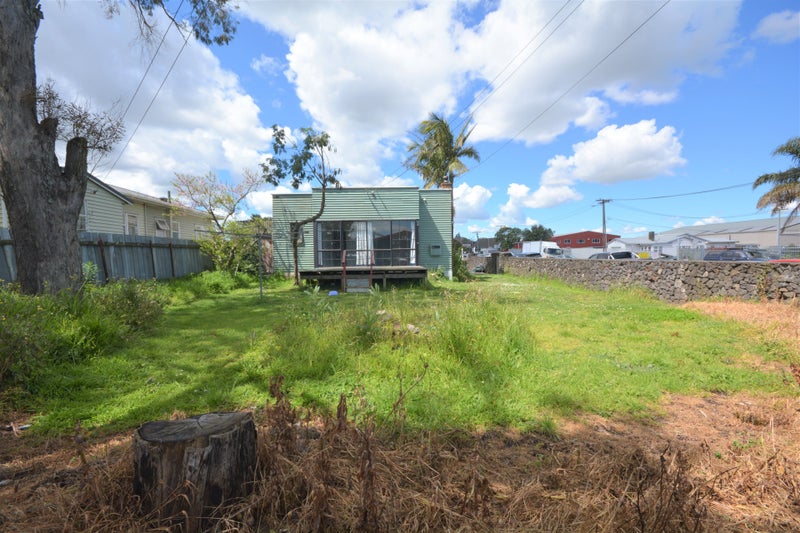 2 Mcgee Street, Otahuhu, Auckland - Carousel 1