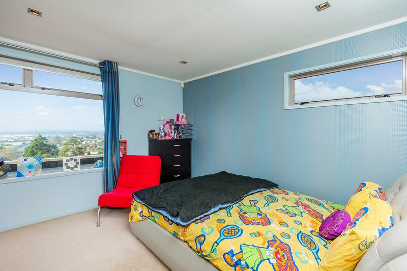 1/0 Hendry Avenue, Hillsborough, Auckland - Carousel 10