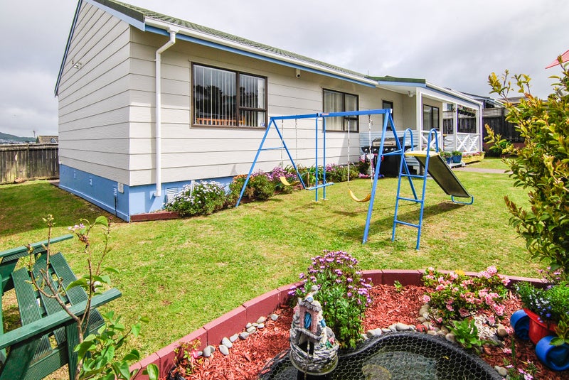 3A Woodridge Drive, Woodridge, Wellington - Carousel 1