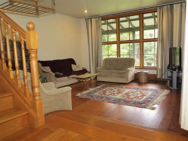 40 Gibbs Road, Collingwood - Carousel 2