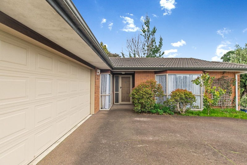 25 Huntington Drive, Huntington Park, Auckland - Carousel 2