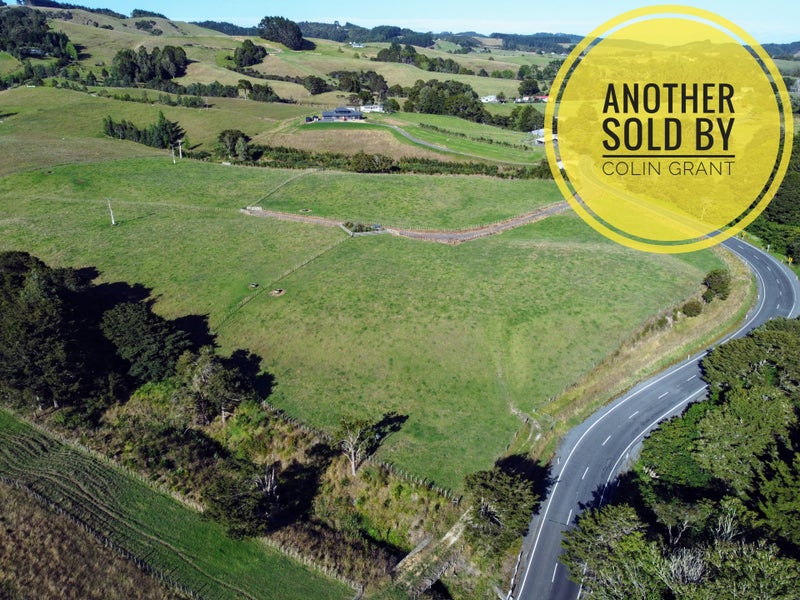 658 West Coast road, Makarau, Auckland - Carousel 1