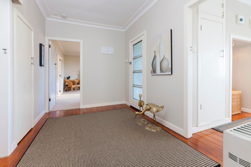 1/36 Ngatiawa Street, Onehunga, Auckland - Carousel 2