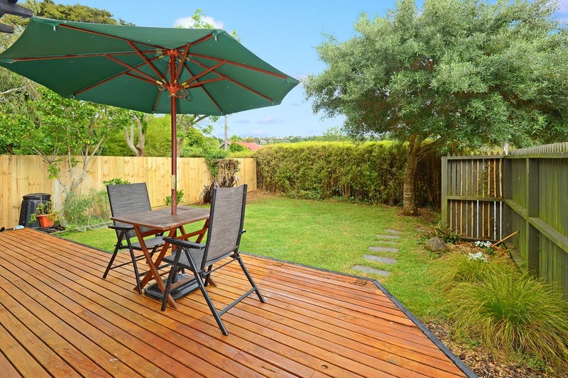 1/25 Archers Road, Hillcrest, Auckland - Carousel 10