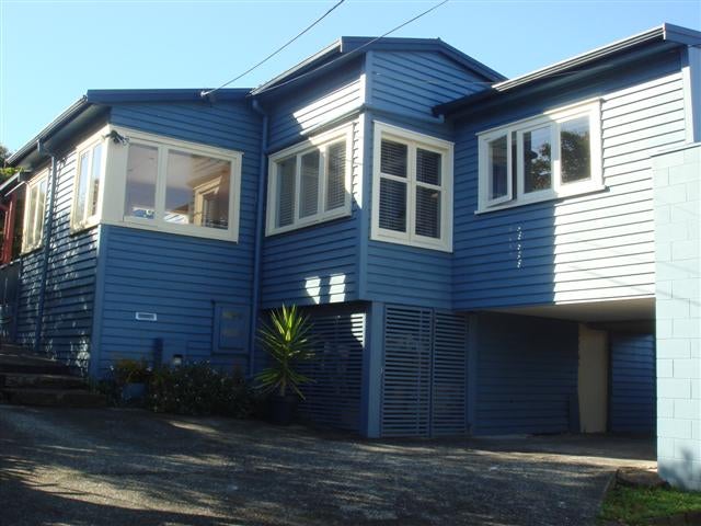 2/27 Seaton Road, Murrays Bay, Auckland - Carousel 1