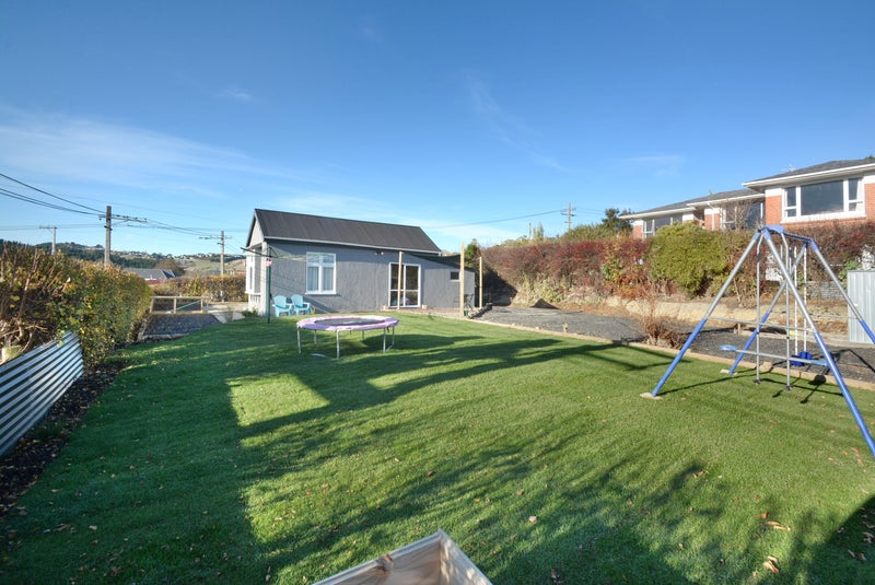 2 Kirkland Street, Green Island, Dunedin - Carousel 2