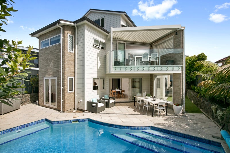 1/5 Hopkins Crescent, Kohimarama, Auckland - Carousel 2