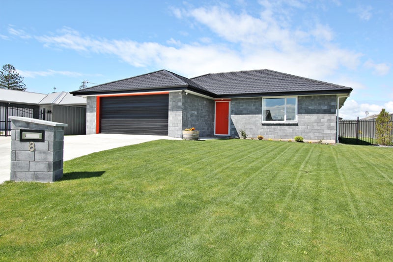 8 Aparima Place, Awatoto, Napier - Carousel 1