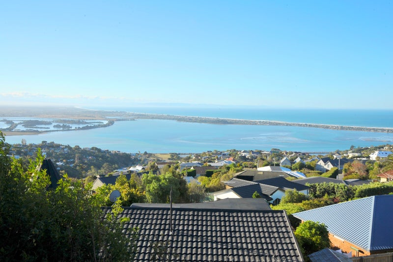 23 Belleview Terrace, Mount Pleasant, Christchurch - Carousel 2