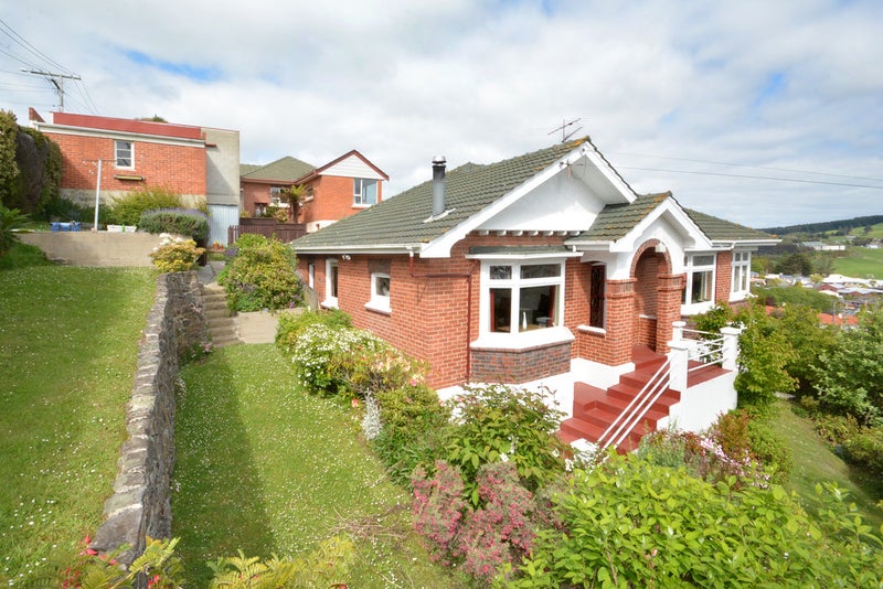 29 Barr Street, Kenmure, Dunedin - Carousel 1