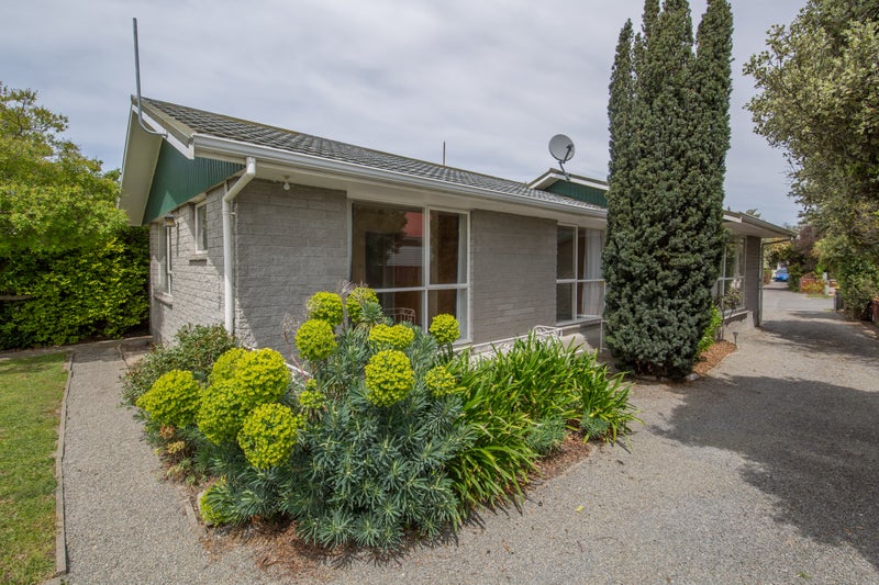 17 Branksome Place, Parklands, Christchurch - Carousel 1
