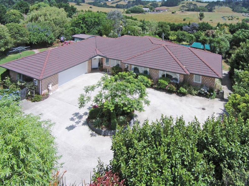 994 Awhitu Road, Pollok, Pollok - Carousel 1