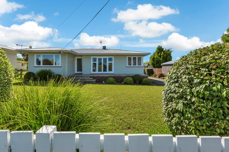 4 Alamein Avenue, Onerahi, Whangarei - Carousel 2