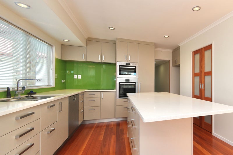 30 Montecito Place, Golflands, Auckland - Carousel 2