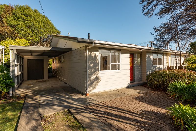 24 Shirley Street, Karori, Wellington - Carousel 2