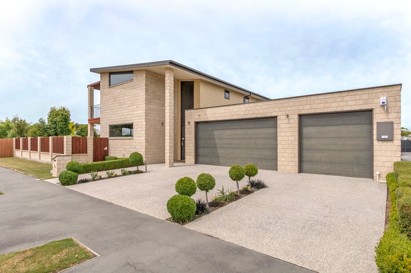24 Willowview Drive, Redwood, Christchurch - Carousel 2