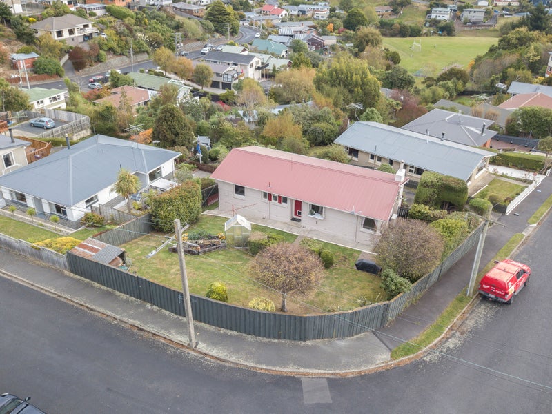19 Bell Crescent, Concord, Dunedin - Carousel 16