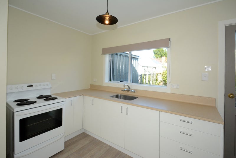 19 Selwyn Street, North East Valley, Dunedin - Carousel 10