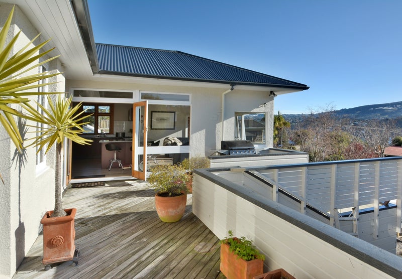 57 Evans Street, Opoho, Dunedin - Carousel 1