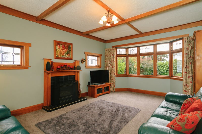 143 Whites Line East, Waiwhetu, Lower Hutt - Carousel 2