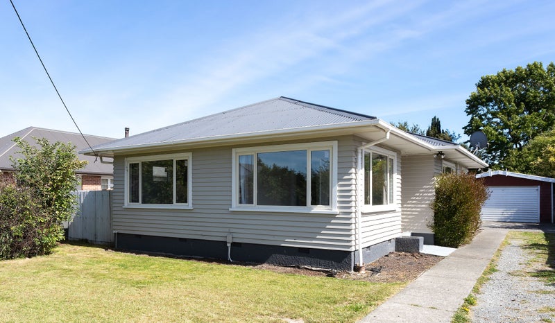 122 Springs Road, Hornby, Christchurch - Carousel 1
