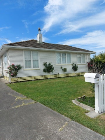 6 Cottrell Crescent, Onekawa, Napier - Carousel 1