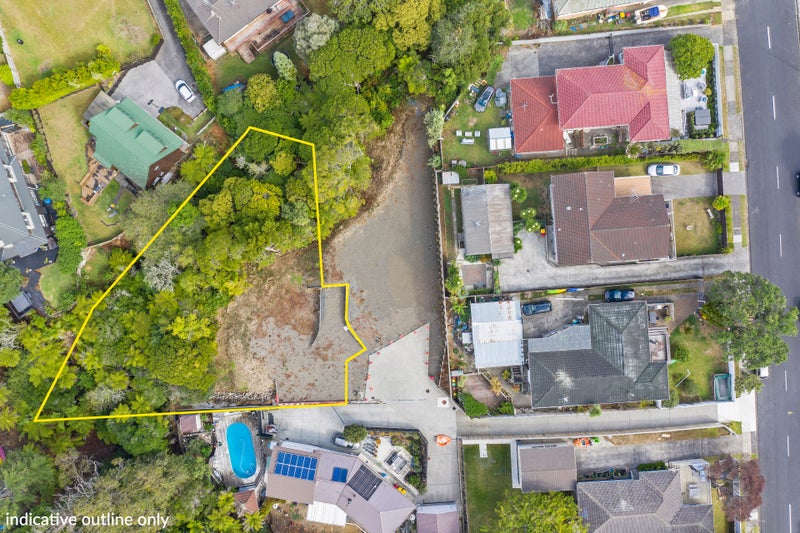 13A Advene Road, Cockle Bay, Auckland - Carousel 1