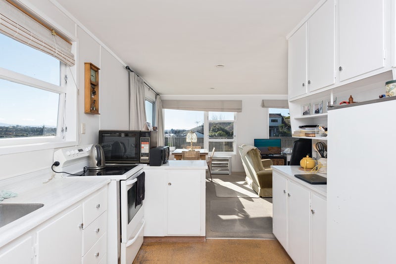 1 Samuel Way, Judea, Tauranga - Carousel 10