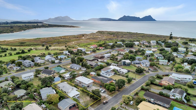 7 Slako Crescent, Ruakaka - Carousel 1