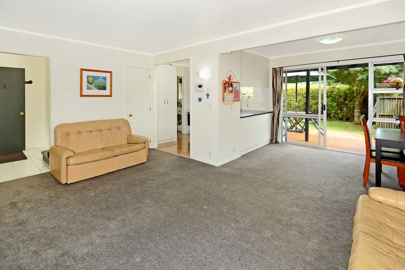 1/25 Archers Road, Hillcrest, Auckland - Carousel 2