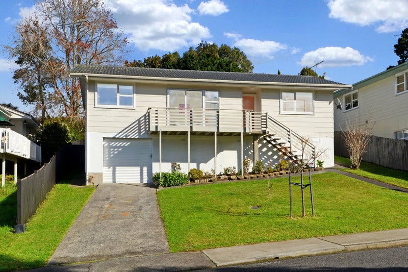 86 Salamanca Road, Sunnynook, Auckland - Carousel 1