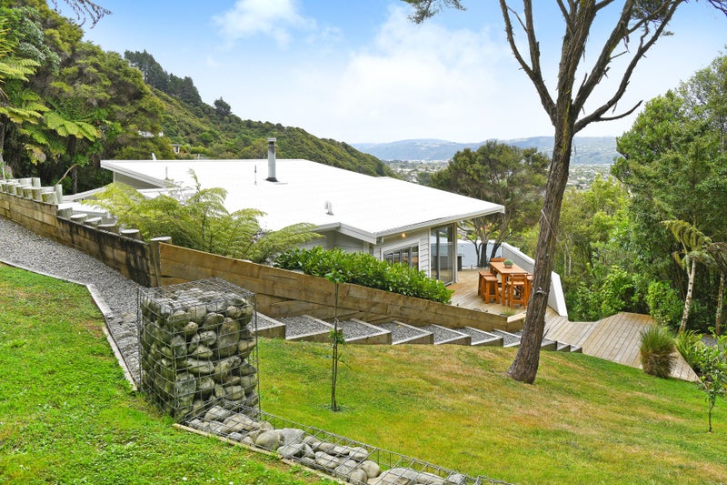 40 Mission Street, Waterloo, Lower Hutt - Carousel 1