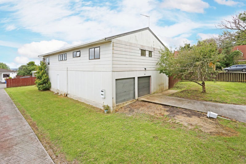 26 Derrimore Heights, Clover Park, Auckland - Carousel 1