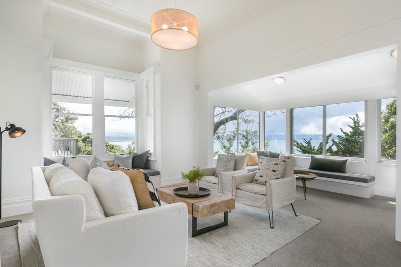 2 Seapoint Road, Bluff Hill, Napier - Carousel 2