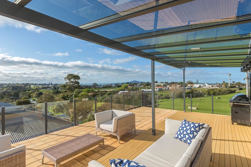 4/226 Gowing Drive, Meadowbank, Auckland - Carousel 1