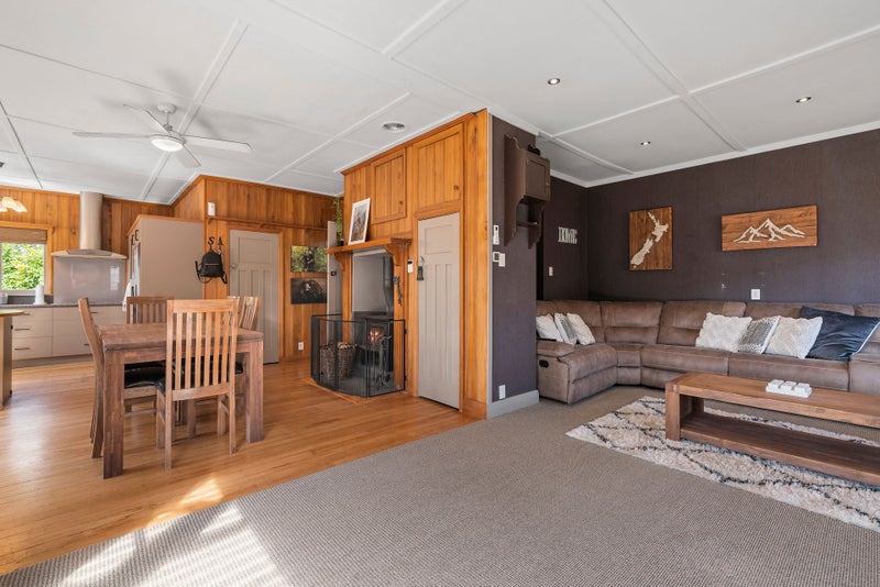 550 Ngongotaha Road, Fairy Springs, Rotorua - Carousel 2