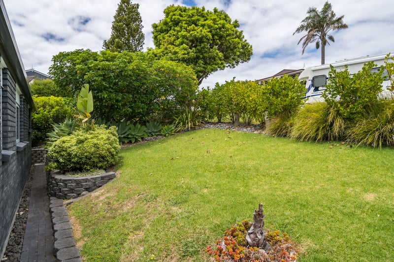 24 Pacific Parade, Army Bay, Whangaparaoa - Carousel 35