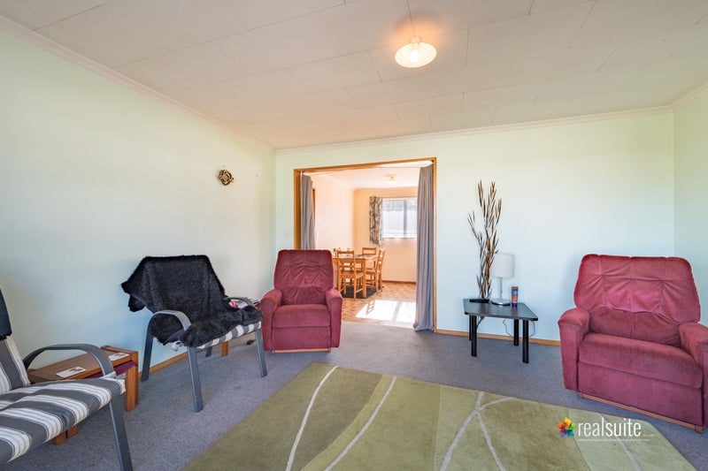346 Wellington Road, Wainuiomata, Lower Hutt - Carousel 10