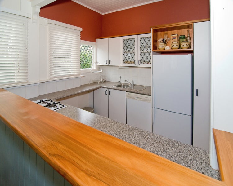 4 Epworth Avenue, Royal Oak, Auckland - Carousel 10