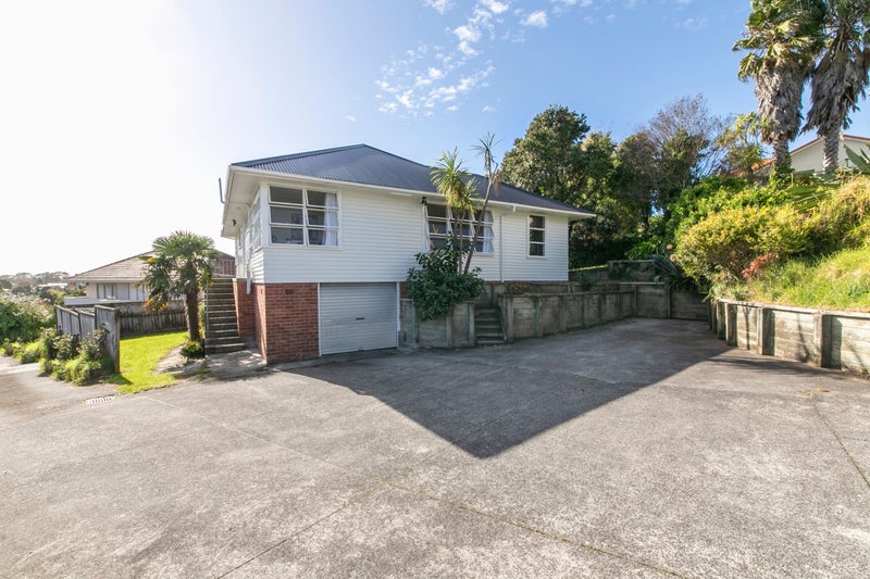 411 Hillsborough Road, Hillsborough, Auckland - Carousel 15