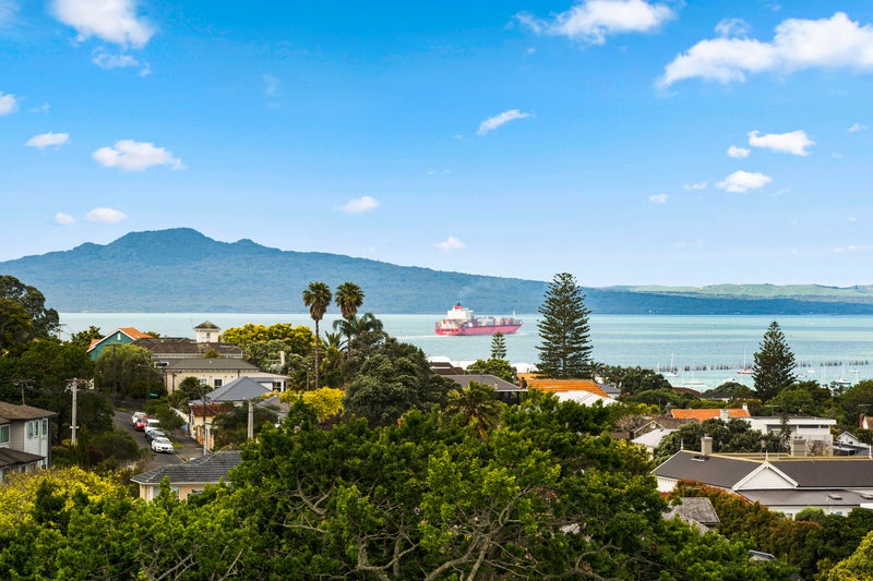 2/32 Brighton Road, Parnell, Auckland - Carousel 2