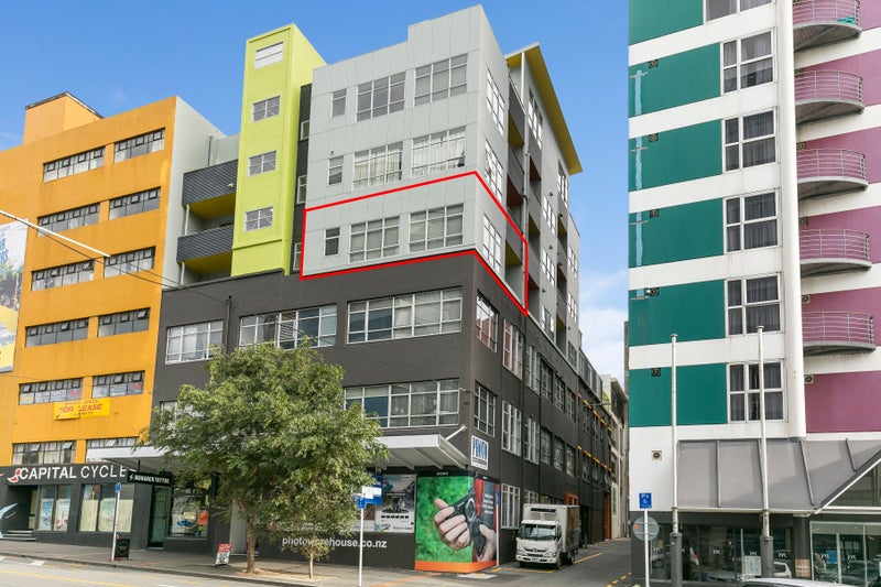 31/3 Edward Street, Te Aro, Wellington - Carousel 1
