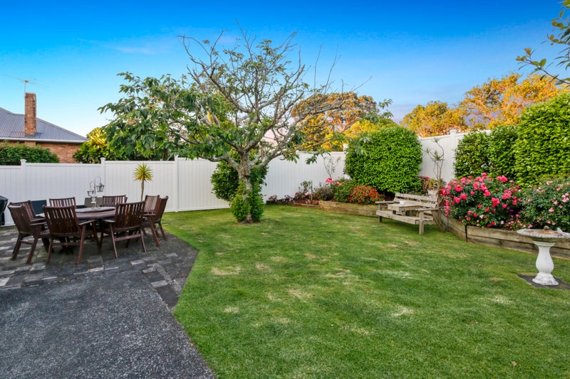 1/66 Moana Avenue, Onehunga, Auckland - Carousel 2