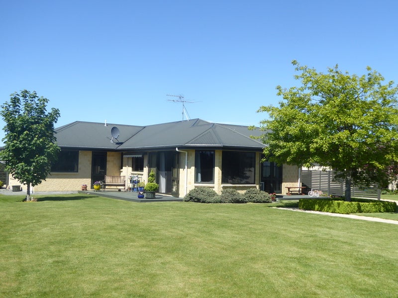 4 GRACE IRELAND DRIVE, METHVEN, ASHBURTON - Carousel 1