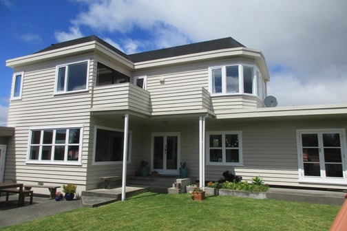18 Kirkway, Raumati Beach, Paraparaumu
