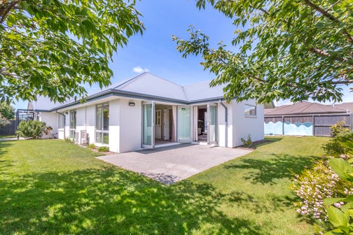 75 Eastwood Rise, Waimairi Beach, Christchurch