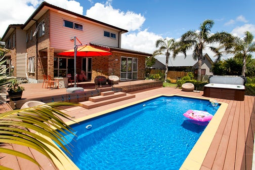 9 Neaptide Close, Red Beach, Red Beach
