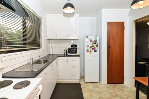 12 Amber Lane, Melville, Hamilton
