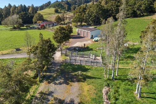 289 Hukerenui Road, Hikurangi