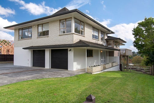 9 Evelyn Road, Cockle Bay, Auckland